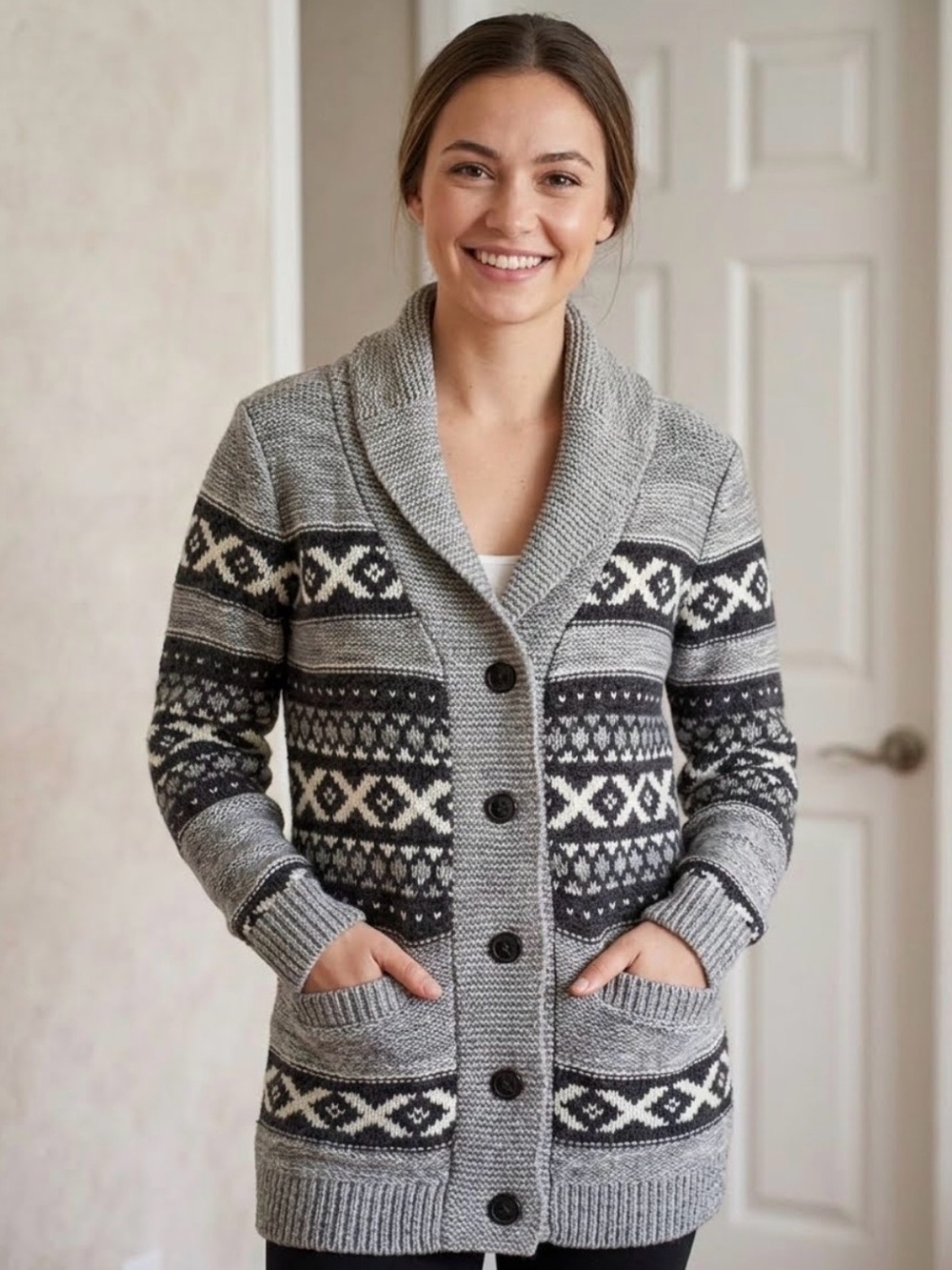 Sansara Geometric Knit Cardigan in Gray & Black Like New